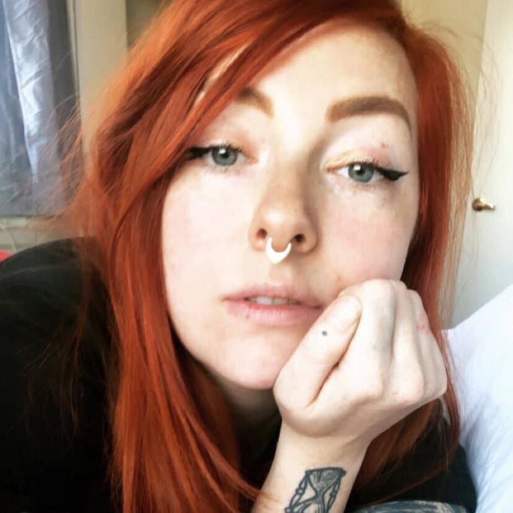 Meet your Posher, Nina